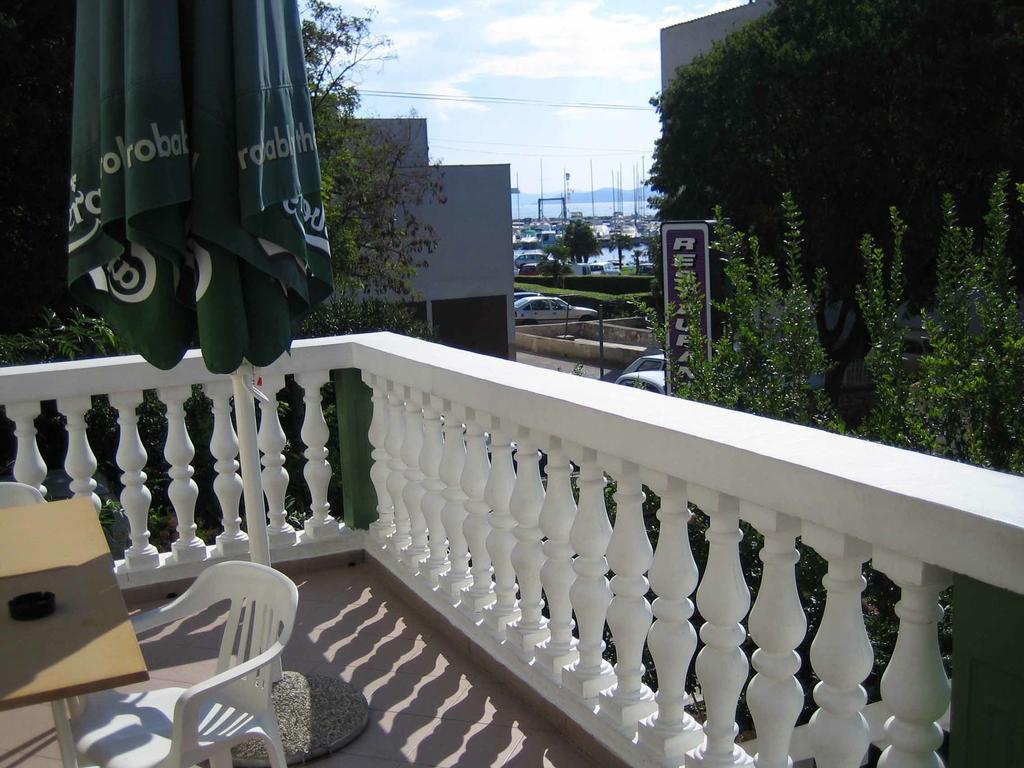 Apartment Alfirev Водице Екстериор снимка